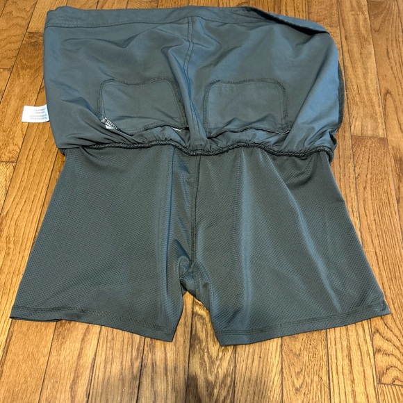 Orvis Womens Travel Skort Skirt Shorts Breathable Stretch Fabric Green Camo Sz M - Picture 5 of 6